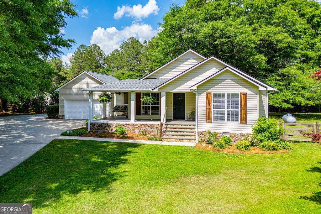 2 Pine Hill Drive Ranburne, AL 36273 - Photo 81 of 91 a front view of a house with a yard