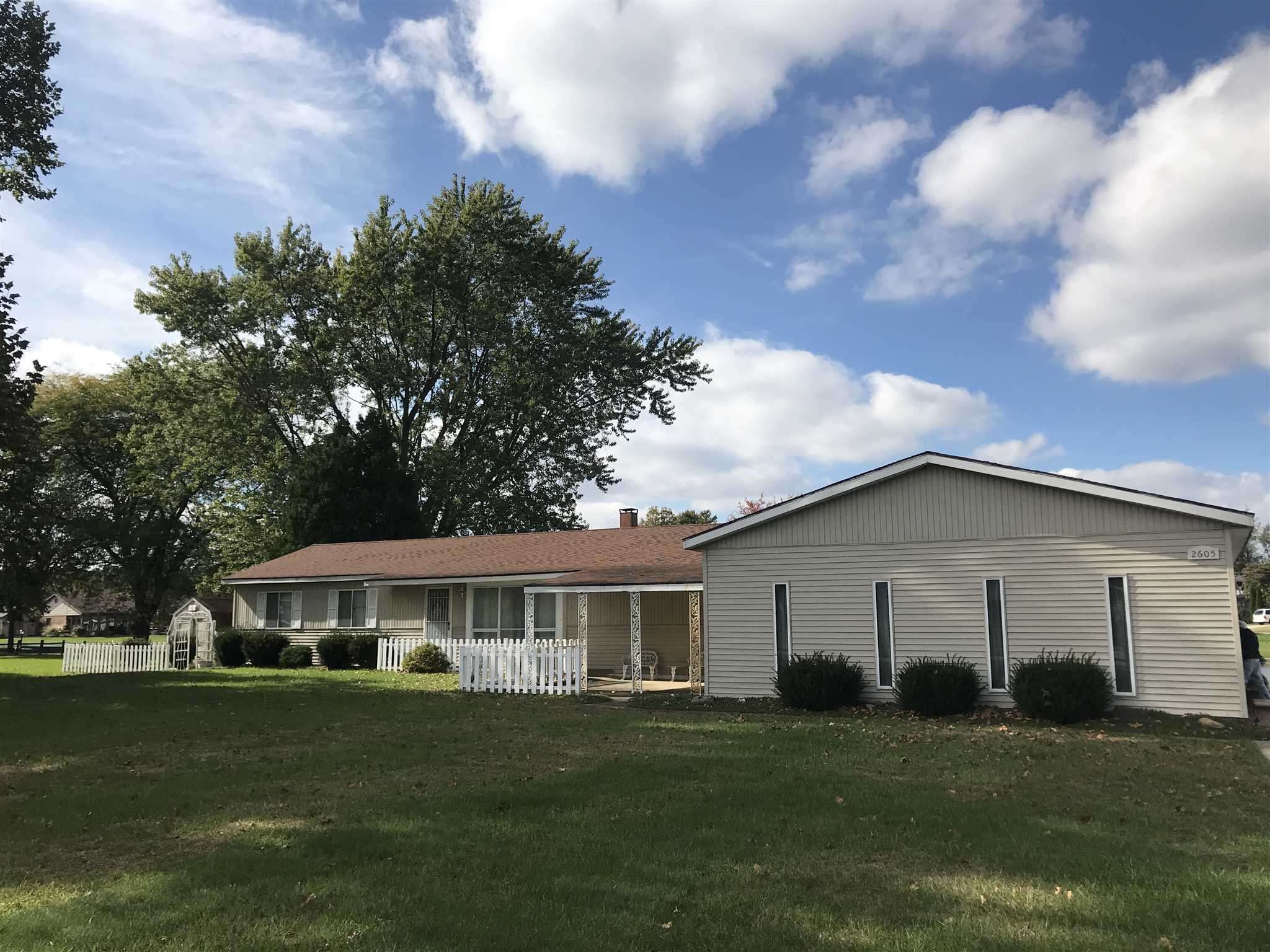 2605 Wolfs Point Drive Rochester, IN 46975 - Photo 1 of 21 Gallery Image 1