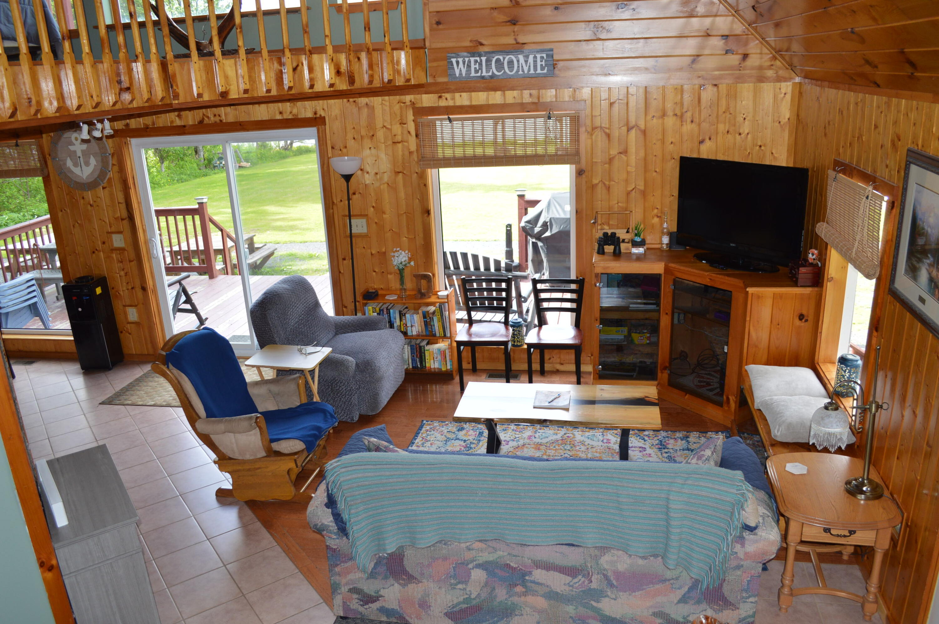10 Island Road St. Agatha, ME 04772 - Photo 16 of 41 Living room