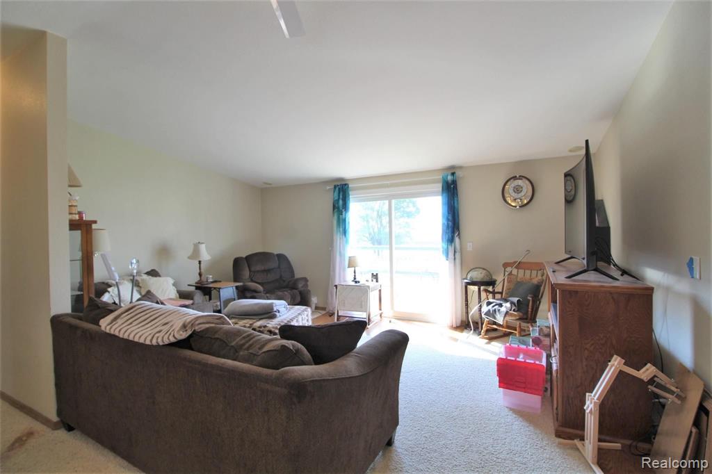 5693 Slattery Road North Branch, MI 48461 - Photo 5 of 60