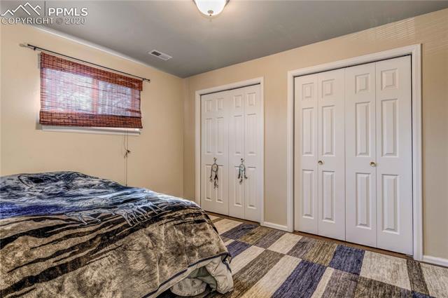 9072 Deiffendeffer Road Beulah, CO 81023 - Photo 10 of 31