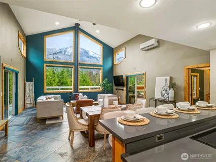 $1,170,000 | 69506 Northeast Money Creek Road, Skykomish, WA 98288