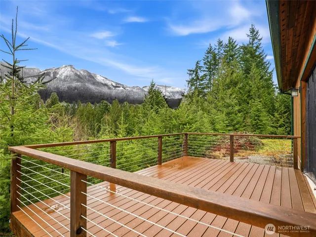 $1,190,000 | 69506 Northeast Money Creek Road, Skykomish, WA 98288