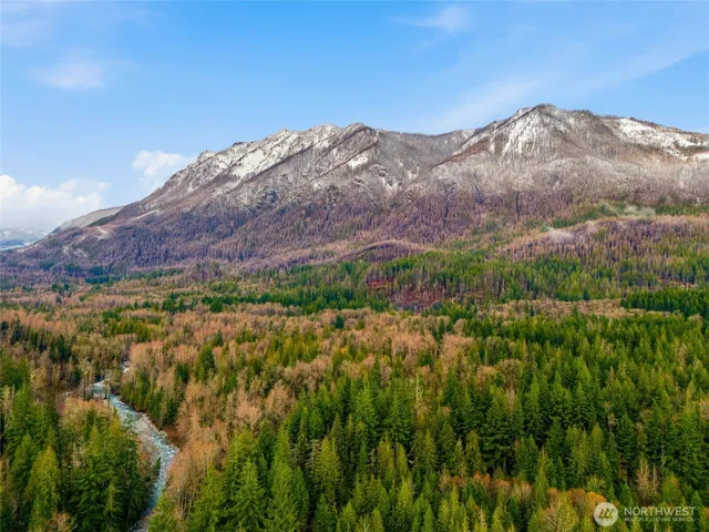 $1,190,000 | 69506 Northeast Money Creek Road, Skykomish, WA 98288