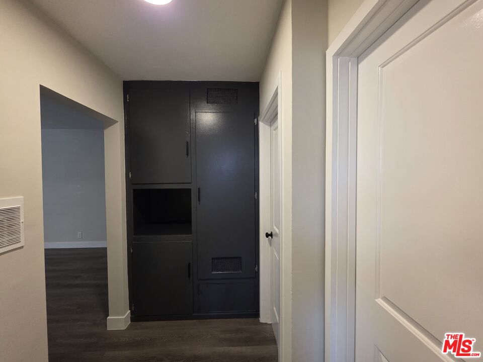 1411 Innes Place, Unit 1 Venice, CA 90291 - Photo 15 of 53