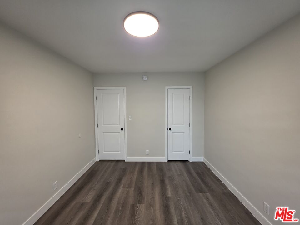 1411 Innes Place, Unit 1 Venice, CA 90291 - Photo 20 of 53 a view of a room