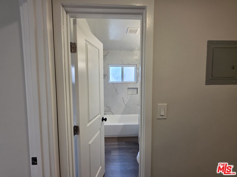 1411 Innes Place, Unit 1 Venice, CA 90291 - Photo 34 of 53 a bathroom with a bathtub and a shower