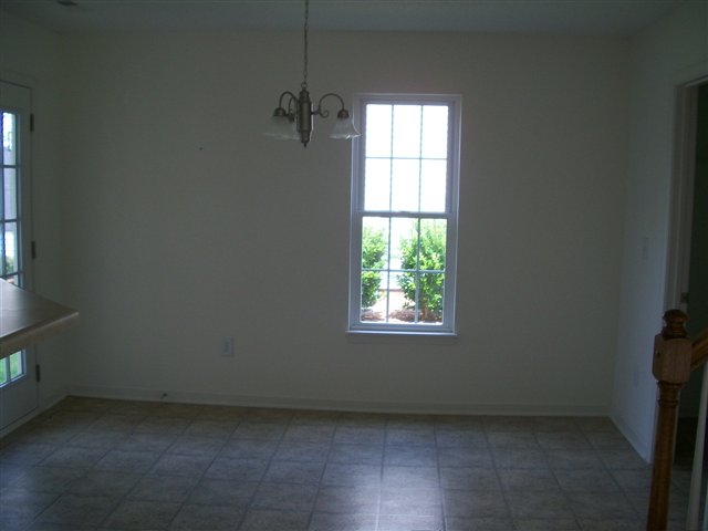 1014 Meehan Way Pendleton, SC 29670 - Photo 9 of 19