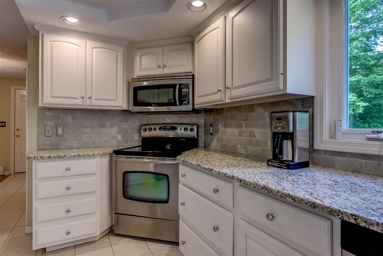 3 Almas Street Windham, NH 03087 - Photo 8 of 39