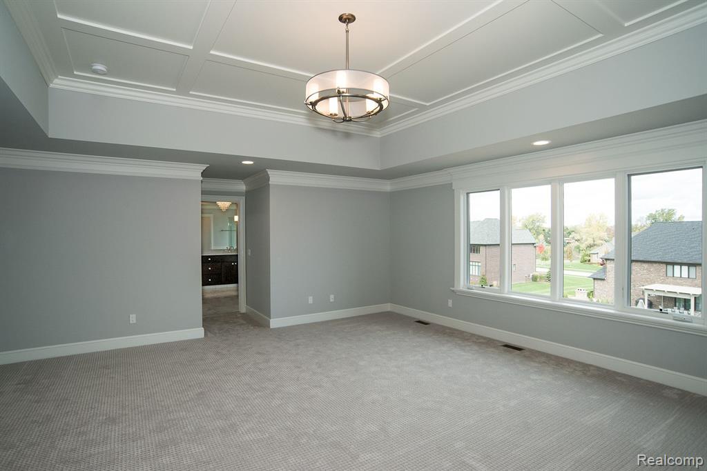 632 Wellington Circle Rochester Hills, MI 48309 - Photo 34 of 40