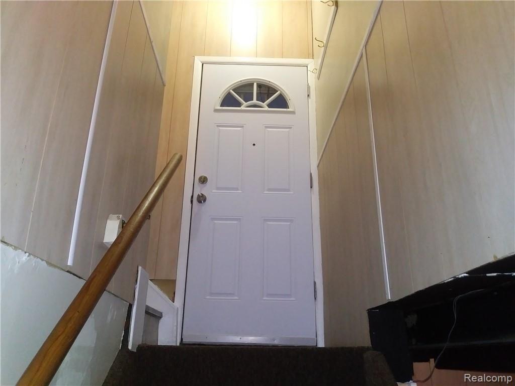 1429 Ridge Road Ypsilanti, MI 48198 - Photo 26 of 28 20181028_185221.jpg