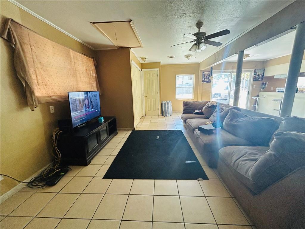 52 Carolyn Court Arabi, LA 70032 - Photo 9 of 35