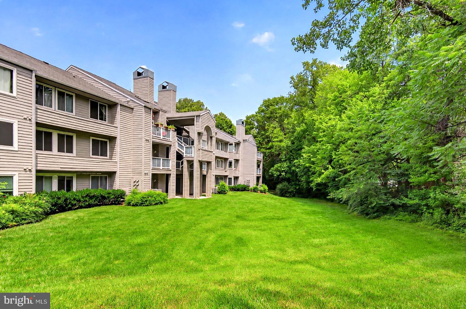 11719 Summerchase Circle Reston, VA 20194 - Photo 27 of 27