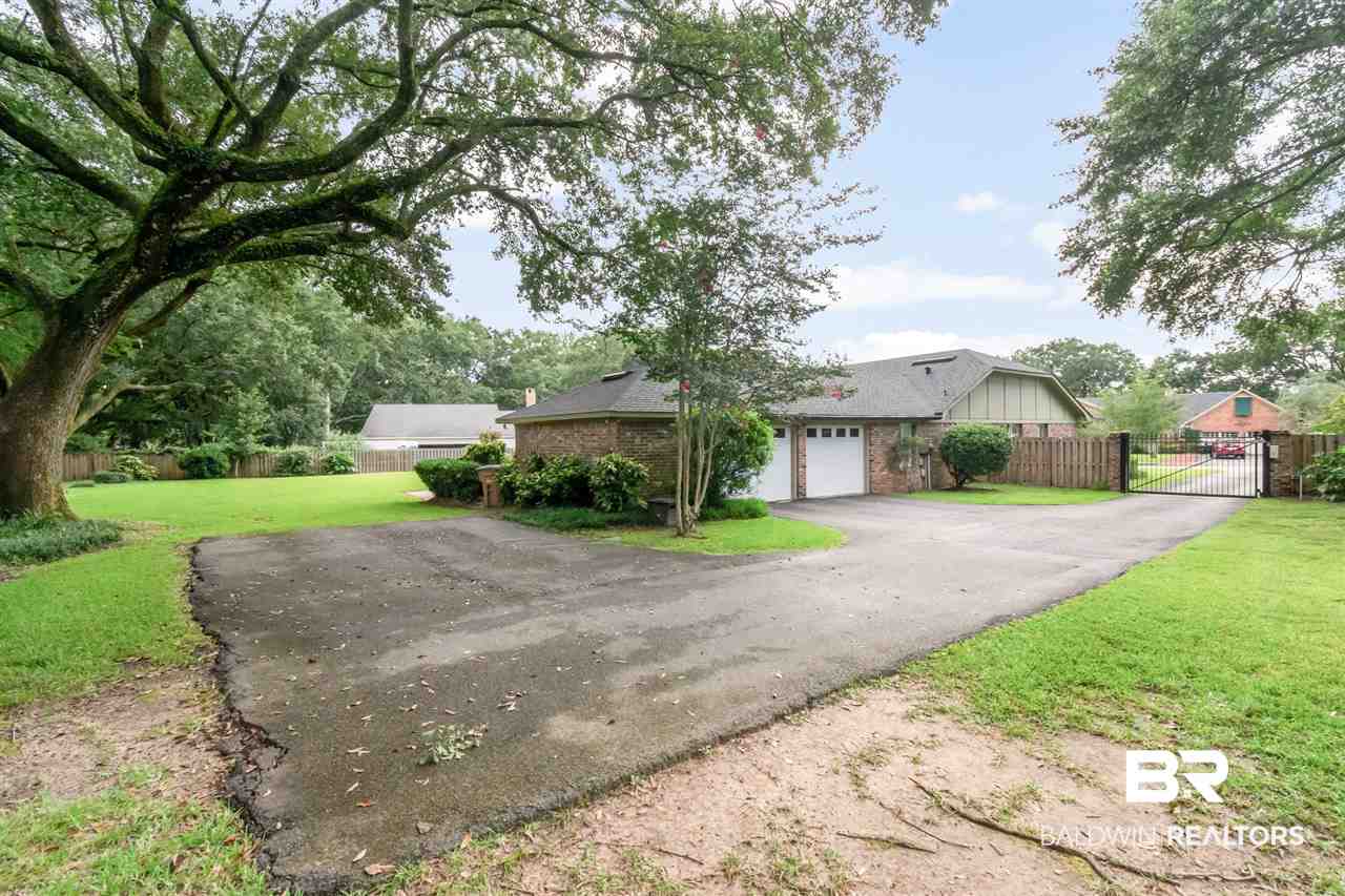 5621 Regency Oaks Drive North Mobile, AL 36609 - Photo 46 of 48