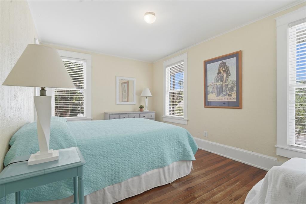 318 Colonial Court DeLand, FL 32720 - Photo 23 of 41