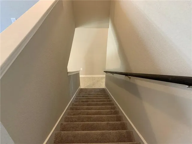 $1,750 | 214 Bent Creek Drive, Hutto, TX 78634