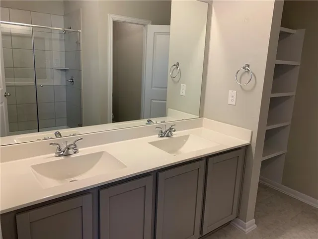 $1,750 | 214 Bent Creek Drive, Hutto, TX 78634