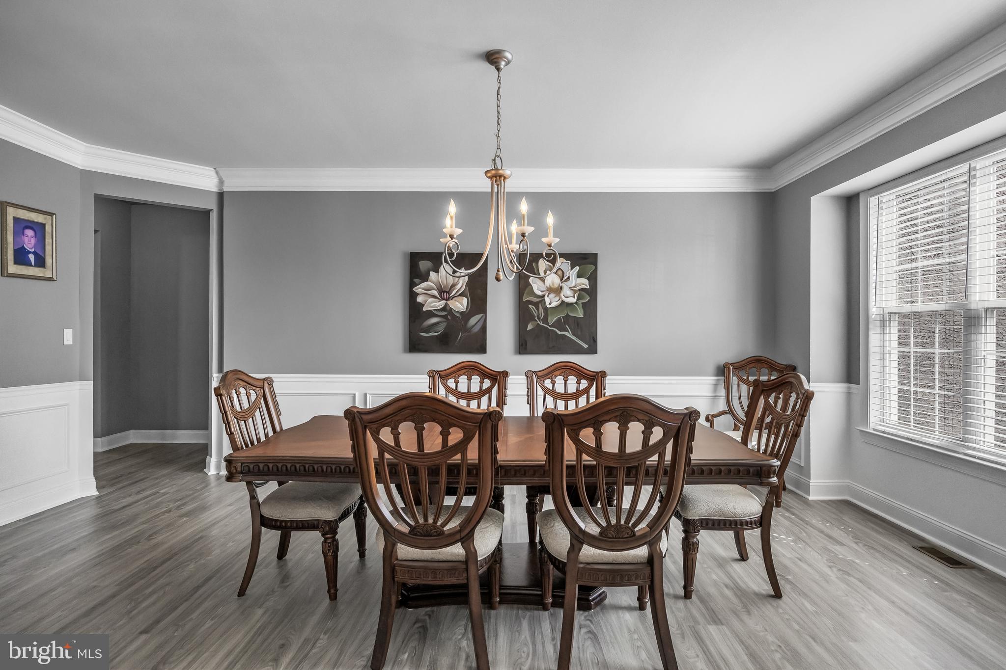 8 Banbury Road Lumberton, NJ 08048 - Photo 11 of 56 formal dining room w crown molding and waiscot