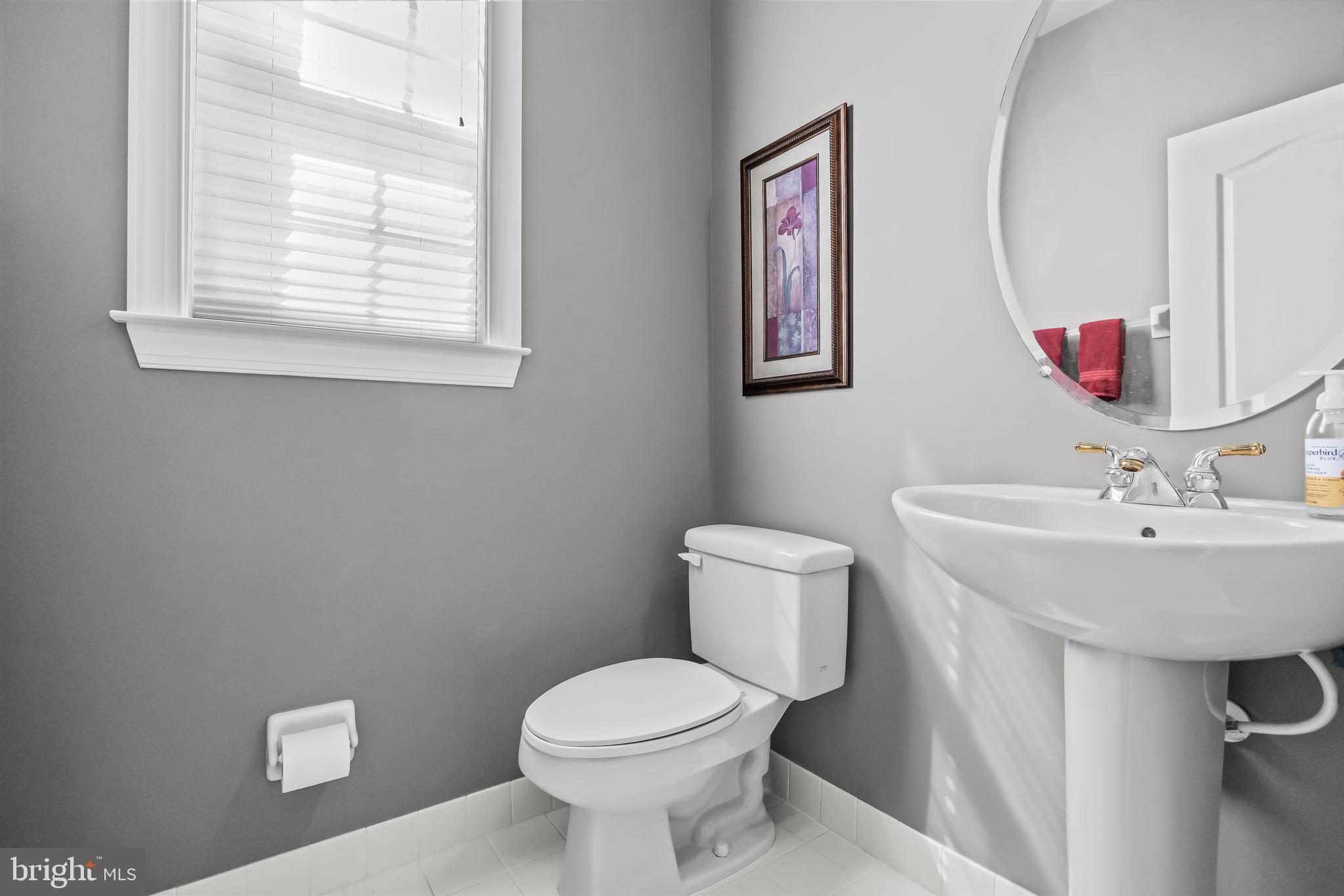8 Banbury Road Lumberton, NJ 08048 - Photo 24 of 56 1st fl pwder room