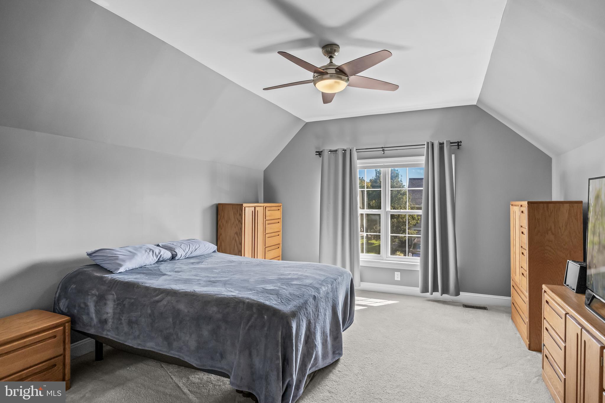 8 Banbury Road Lumberton, NJ 08048 - Photo 34 of 56 ovesized 5th bedroom- great in law suite option