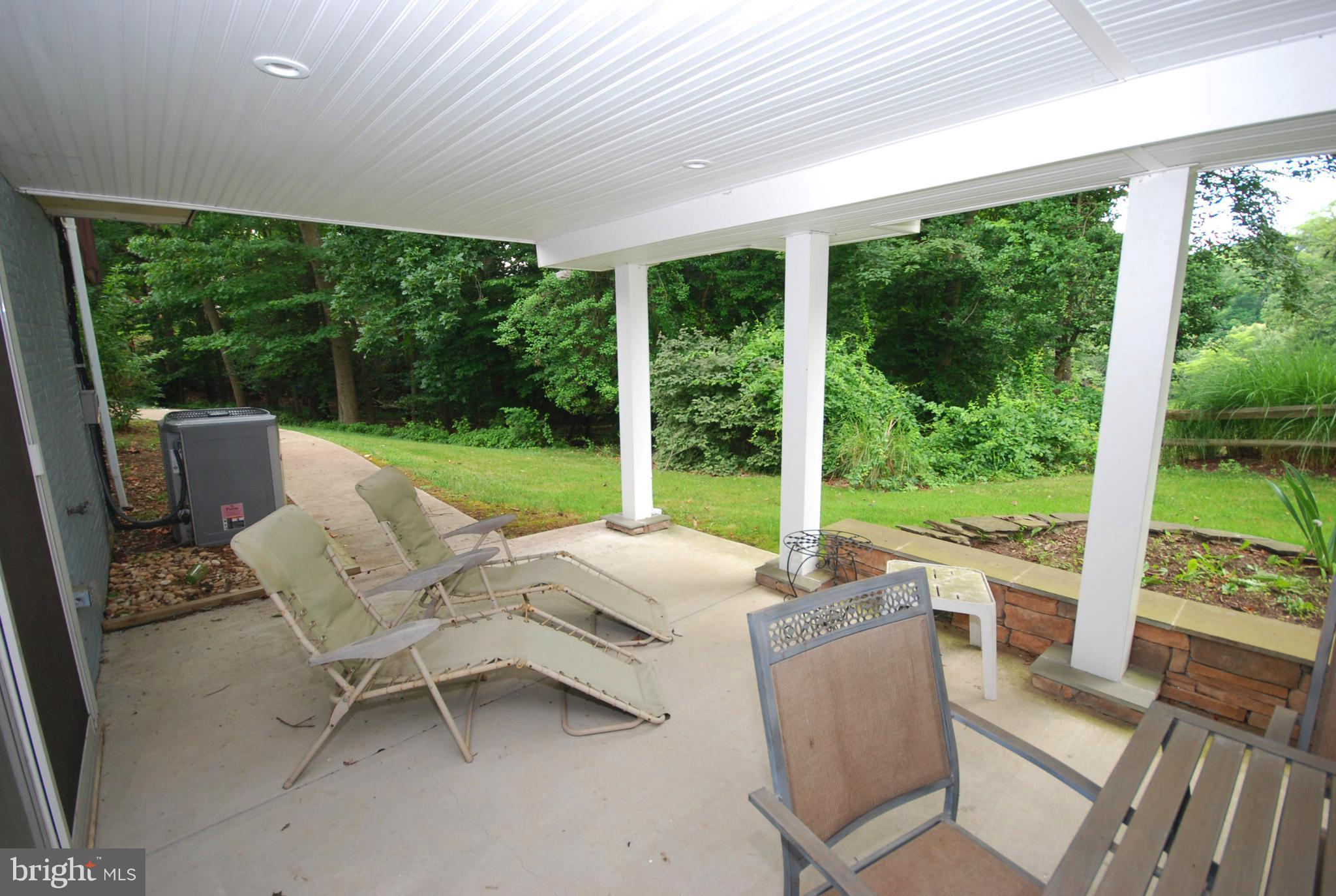 2574 Golfers Ridge Road Annapolis, MD 21401 - Photo 28 of 29 Exterior (Rear)