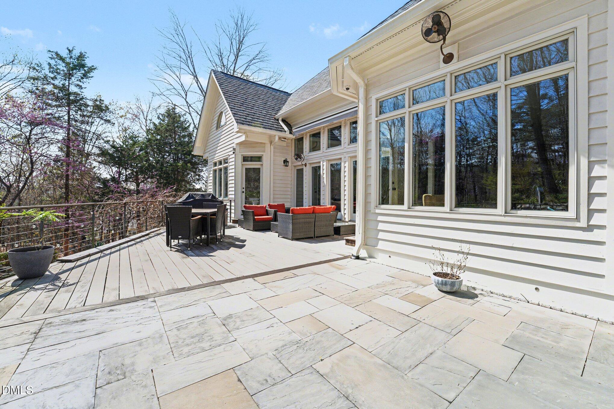 97514 Franklin Ridge Chapel Hill, NC 27517 - Photo 41 of 54 025_file_8415