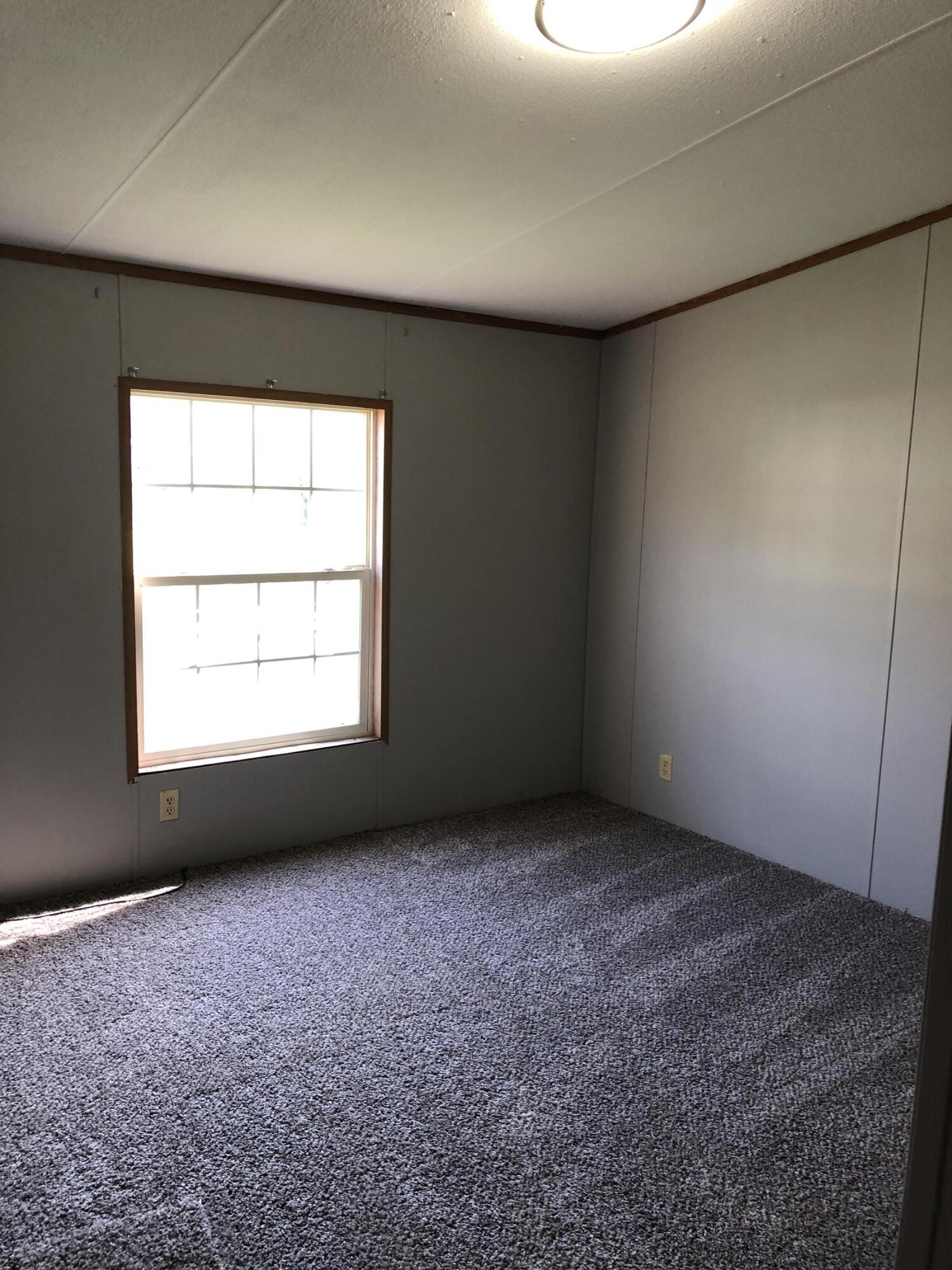 549 Farm Loop Road New Market, TN 37820 - Photo 22 of 26 Bedroom 2