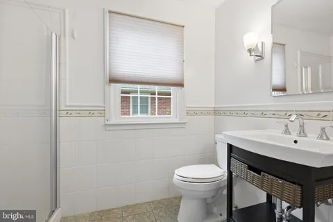 $625,000 | 126 Dickinson Lane, Wilmington, DE 19807