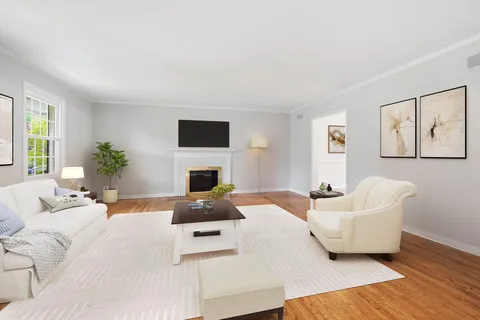 $625,000 | 126 Dickinson Lane, Wilmington, DE 19807