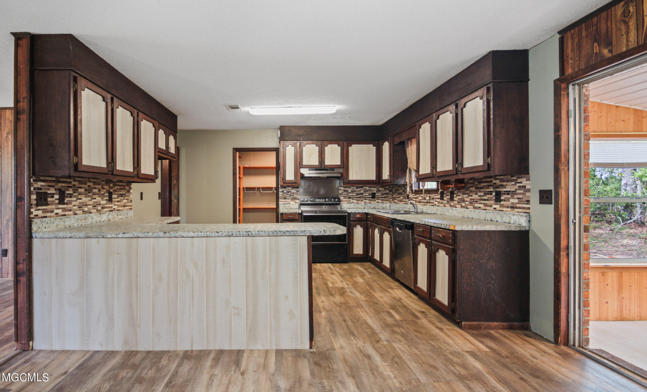 1254 Hopper Road Lucedale, MS 39452 - Photo 29 of 42 Kitchen