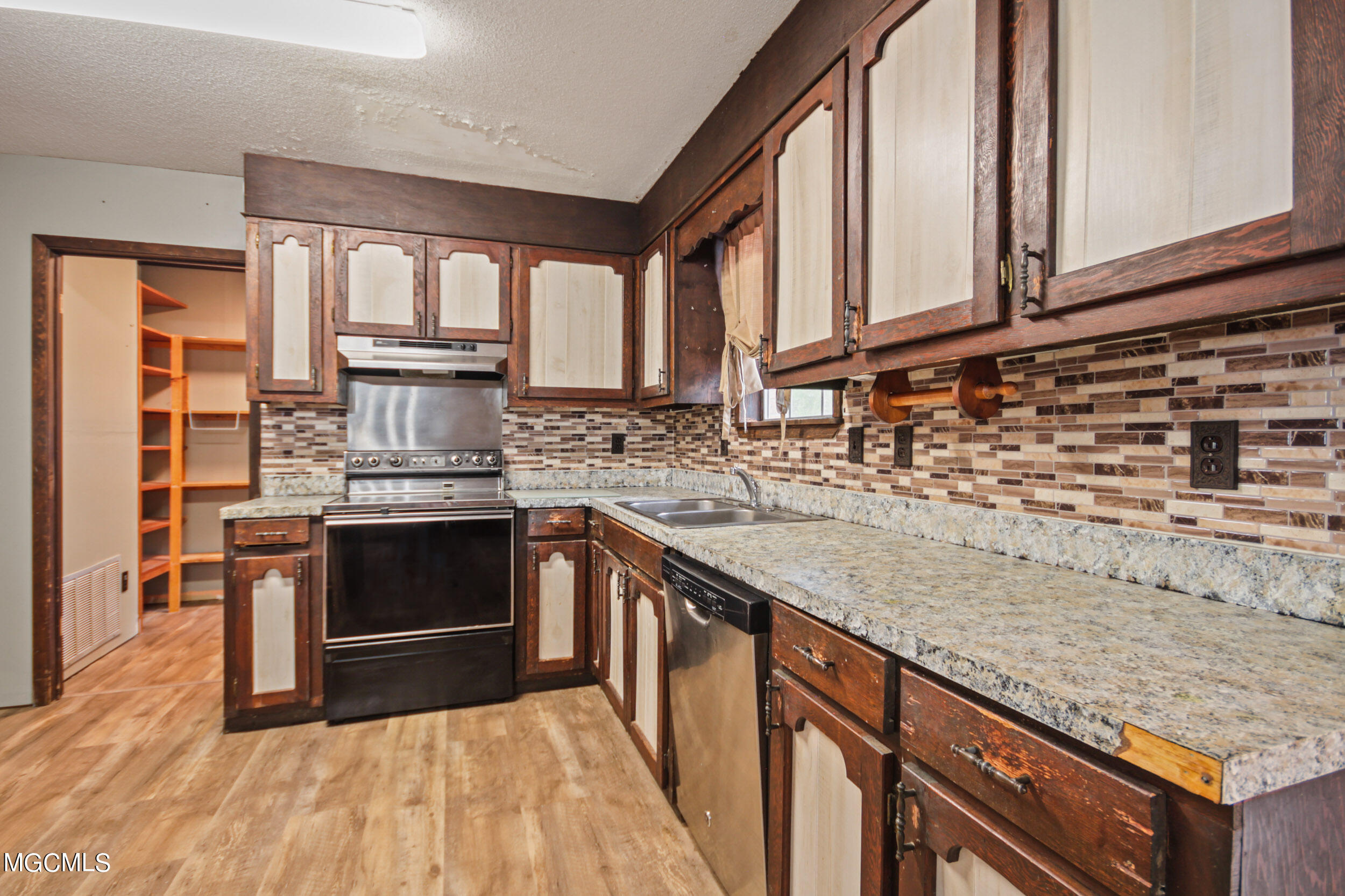 1254 Hopper Road Lucedale, MS 39452 - Photo 30 of 42 Kitchen