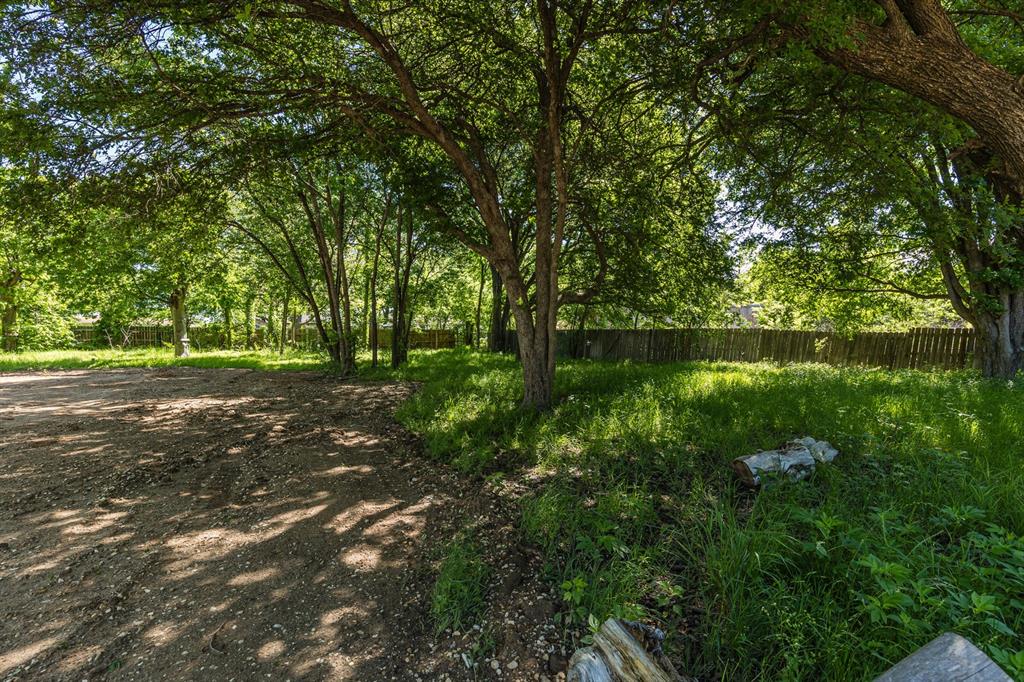 Tbd Alma Rohn Drive Waco, TX 76705 - Photo 10 of 12 a backyard of a house with lots of green space