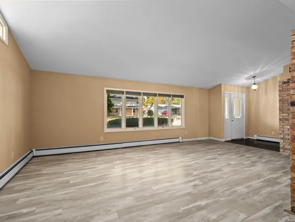 $244,900 | 3210 Arrowwood Drive, Fort Wayne, IN 46815