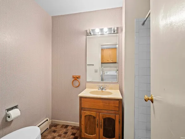 $244,900 | 3210 Arrowwood Drive, Fort Wayne, IN 46815