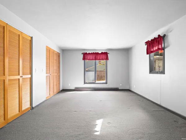 $244,900 | 3210 Arrowwood Drive, Fort Wayne, IN 46815