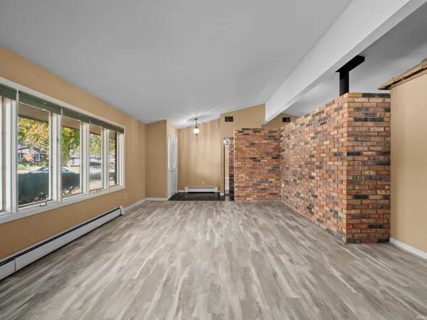 $244,900 | 3210 Arrowwood Drive, Fort Wayne, IN 46815