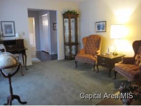 57 Greencastle Circle Springfield, IL 62712 - Photo 3 of 24