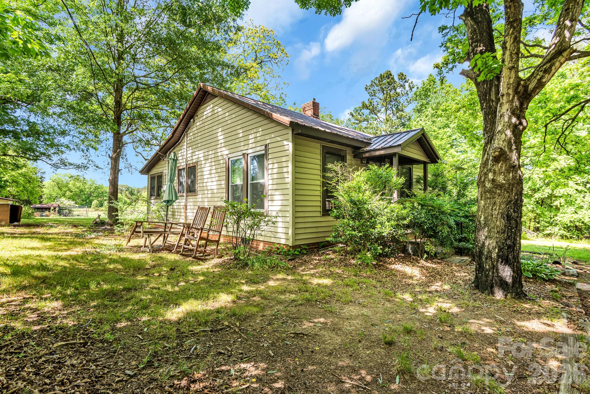 3240 West Innes Street Salisbury, NC 28144 - Photo 3 of 35