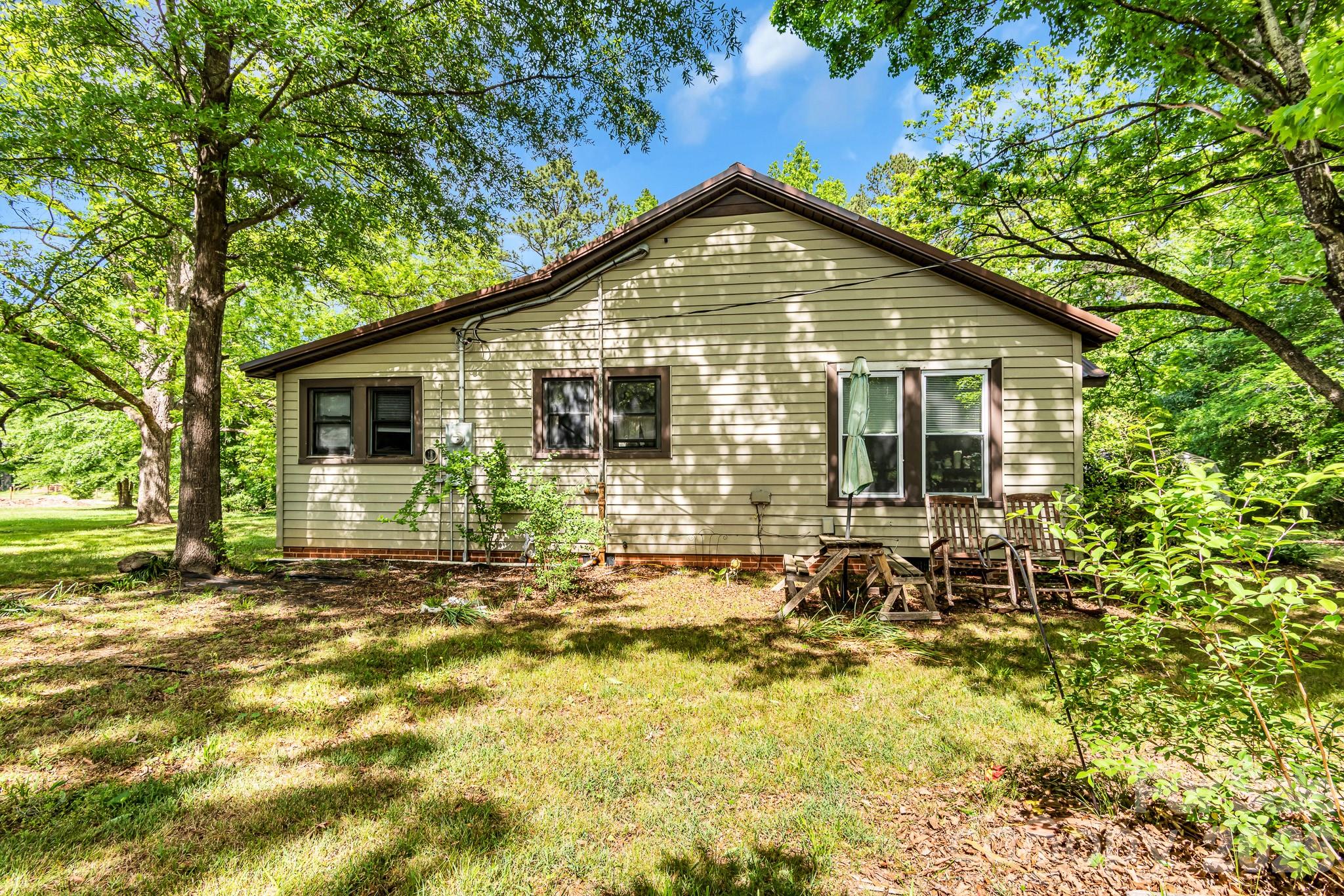 3240 West Innes Street Salisbury, NC 28144 - Photo 4 of 35