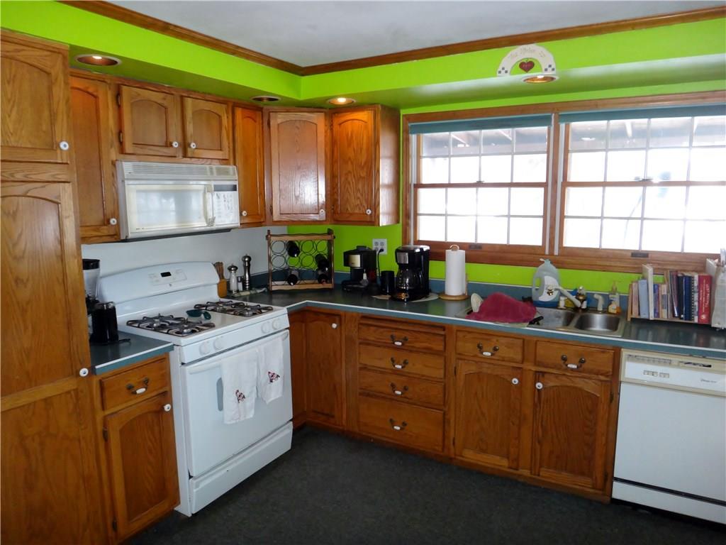 141 Ridgewood Drive Freedom, PA 15042 - Photo 7 of 18 Gallery Image 7