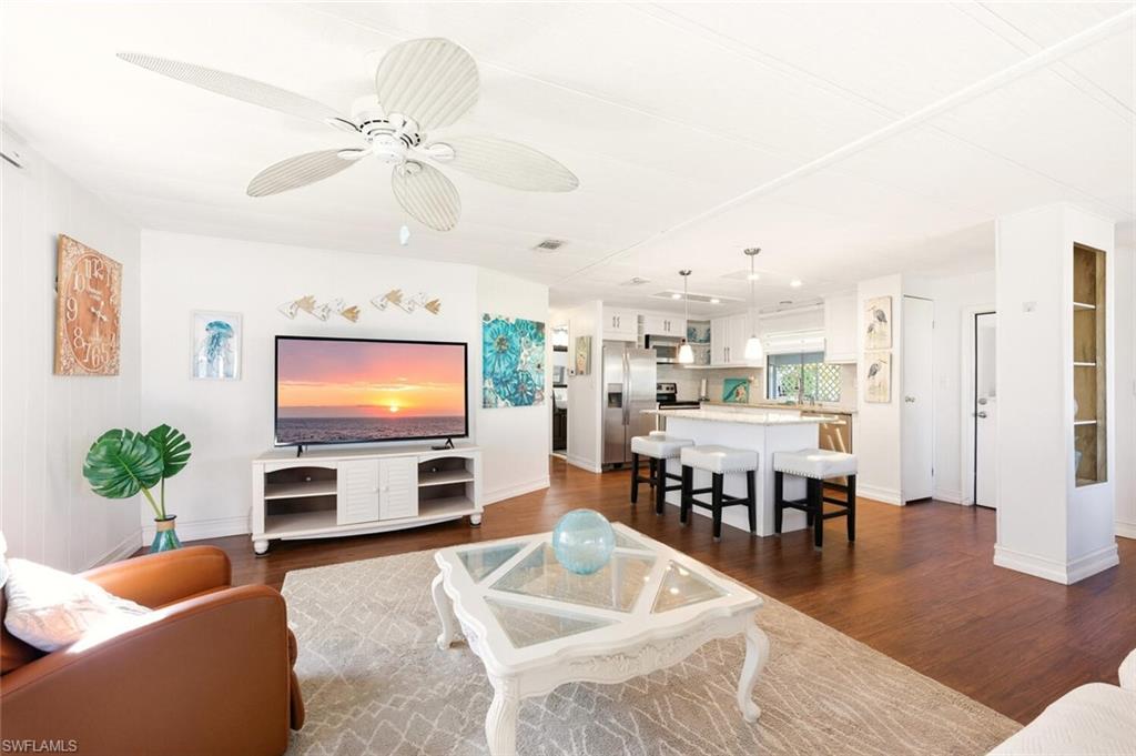 49 Lemans Drive Naples, FL 34112 - Photo 4 of 32