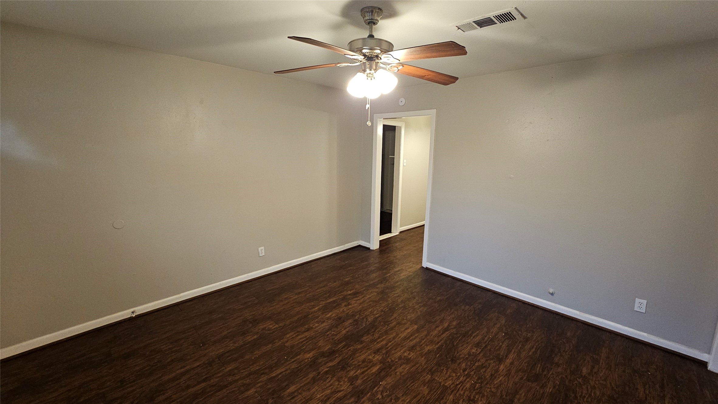 7325 Boggess Road Houston, TX 77016 - Photo 10 of 19