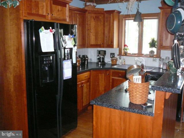 122 School Lane Rheems, PA 17022 - Photo 6 of 11 Gallery Image 6