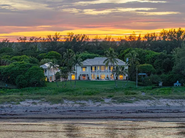 $79,000,000 | 1919 North Ocean Boulevard, Gulf Stream, FL 33483