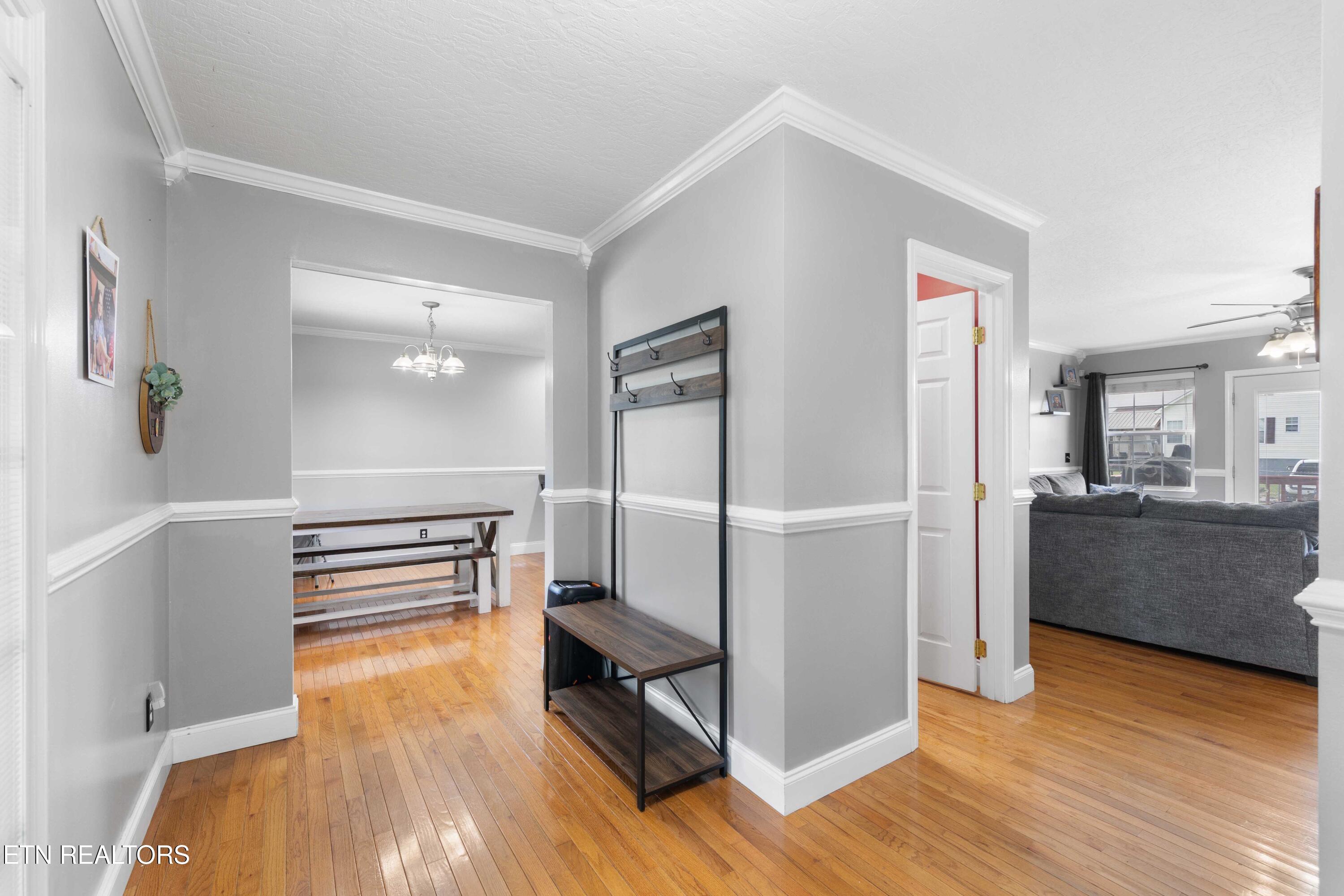 452 Clover Circle Jacksboro, TN 37757 - Photo 12 of 34 030A3458