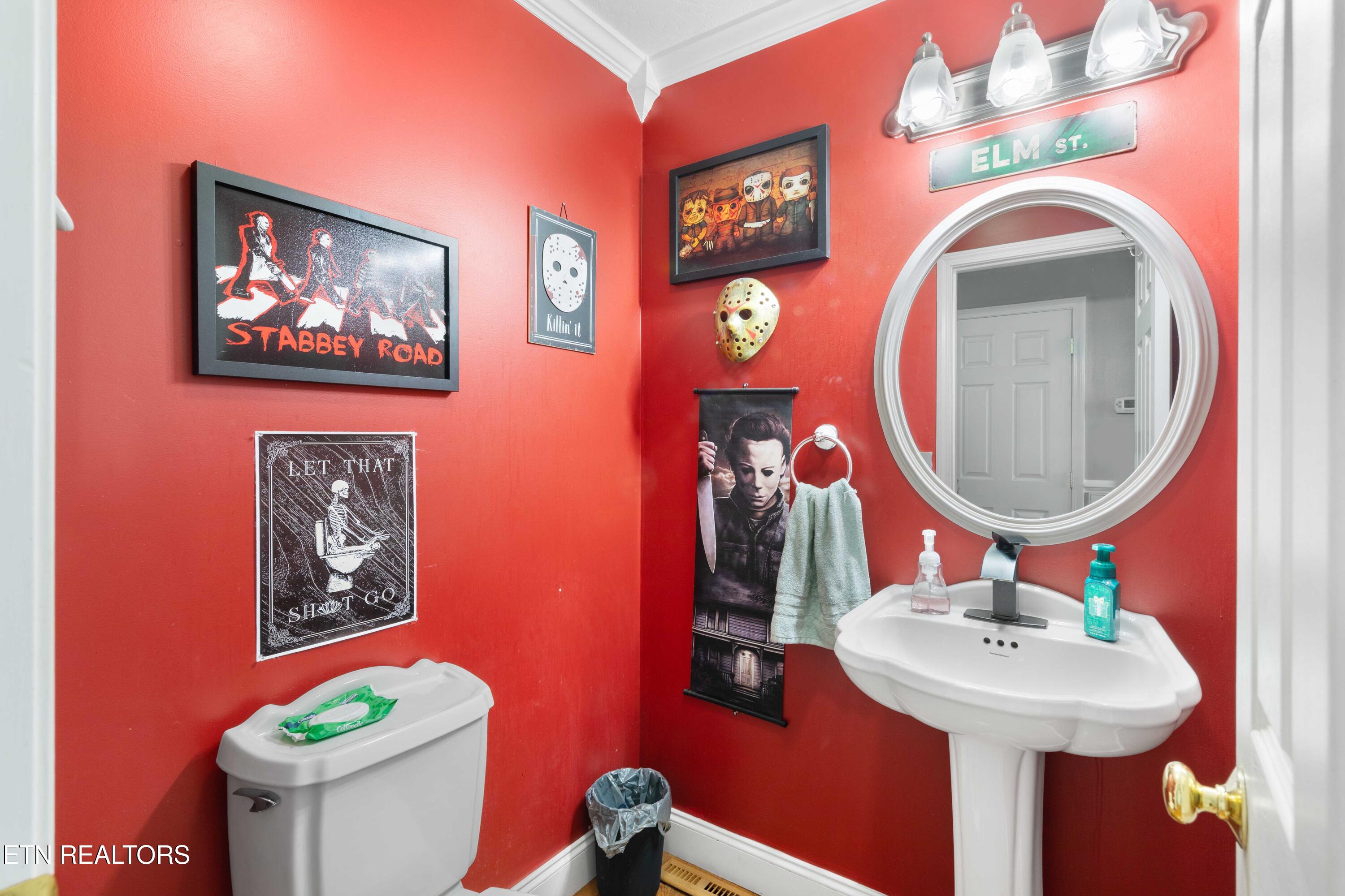 452 Clover Circle Jacksboro, TN 37757 - Photo 13 of 34 030A3465