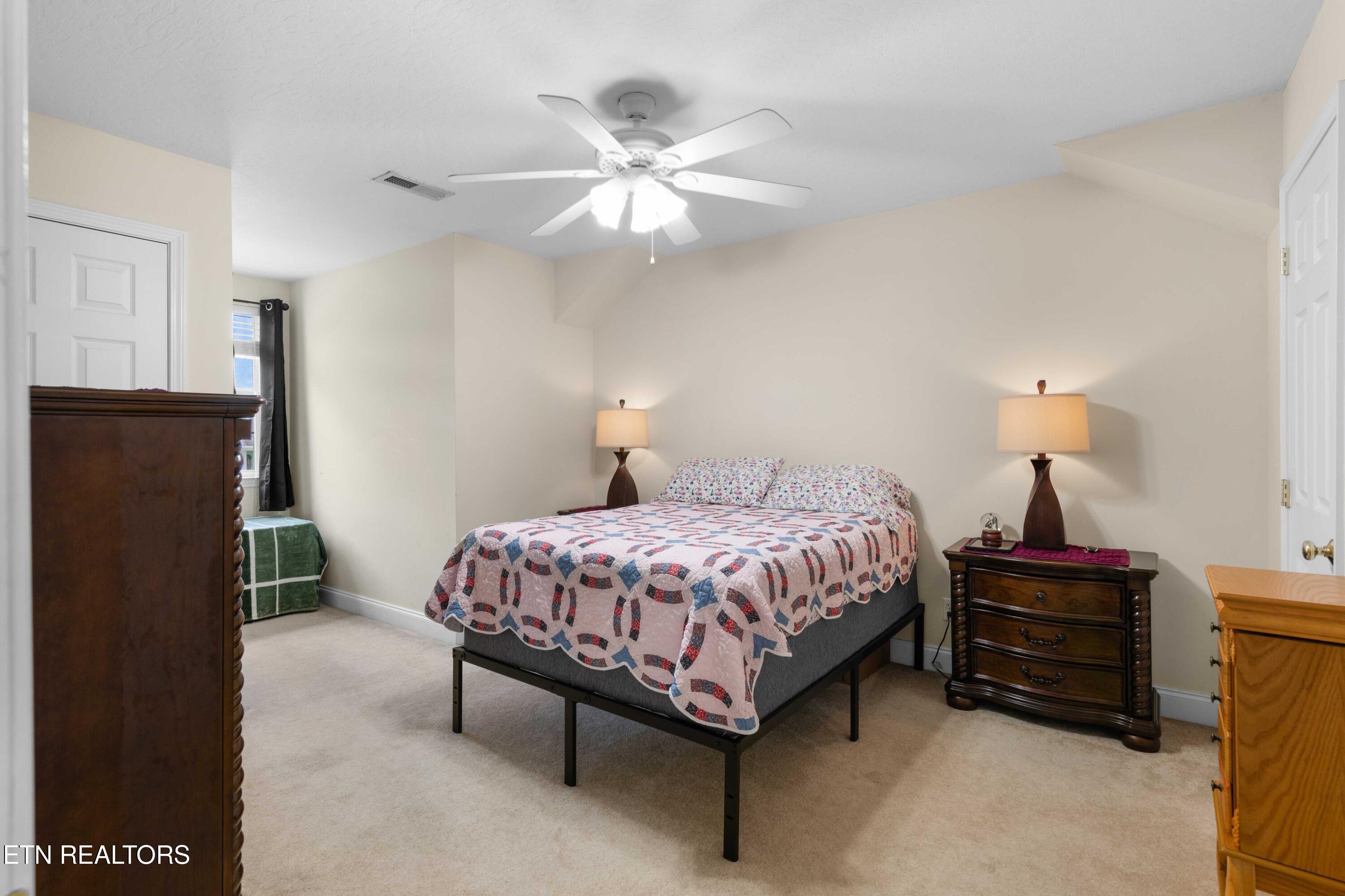 452 Clover Circle Jacksboro, TN 37757 - Photo 22 of 34 030A3260