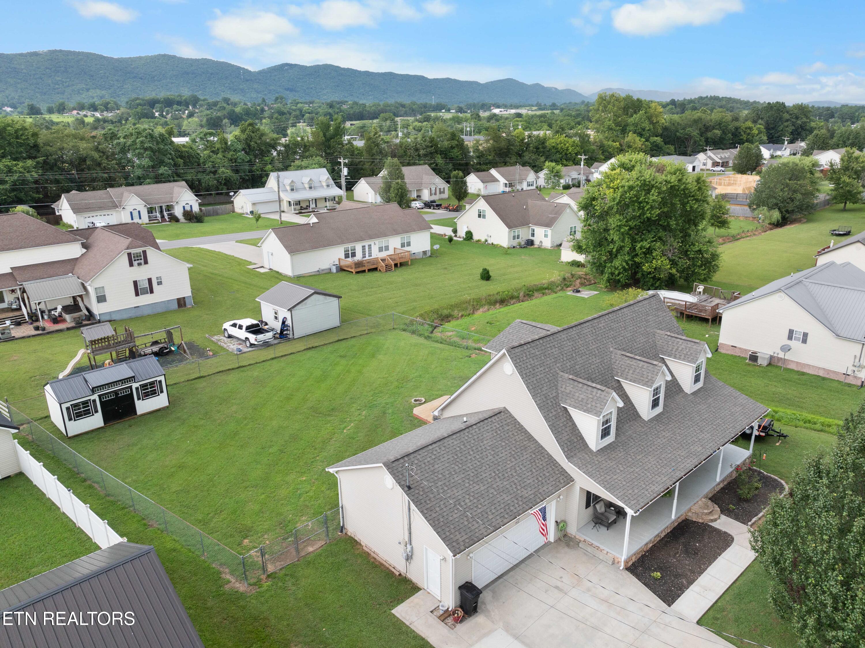 452 Clover Circle Jacksboro, TN 37757 - Photo 33 of 34 DJI_0303