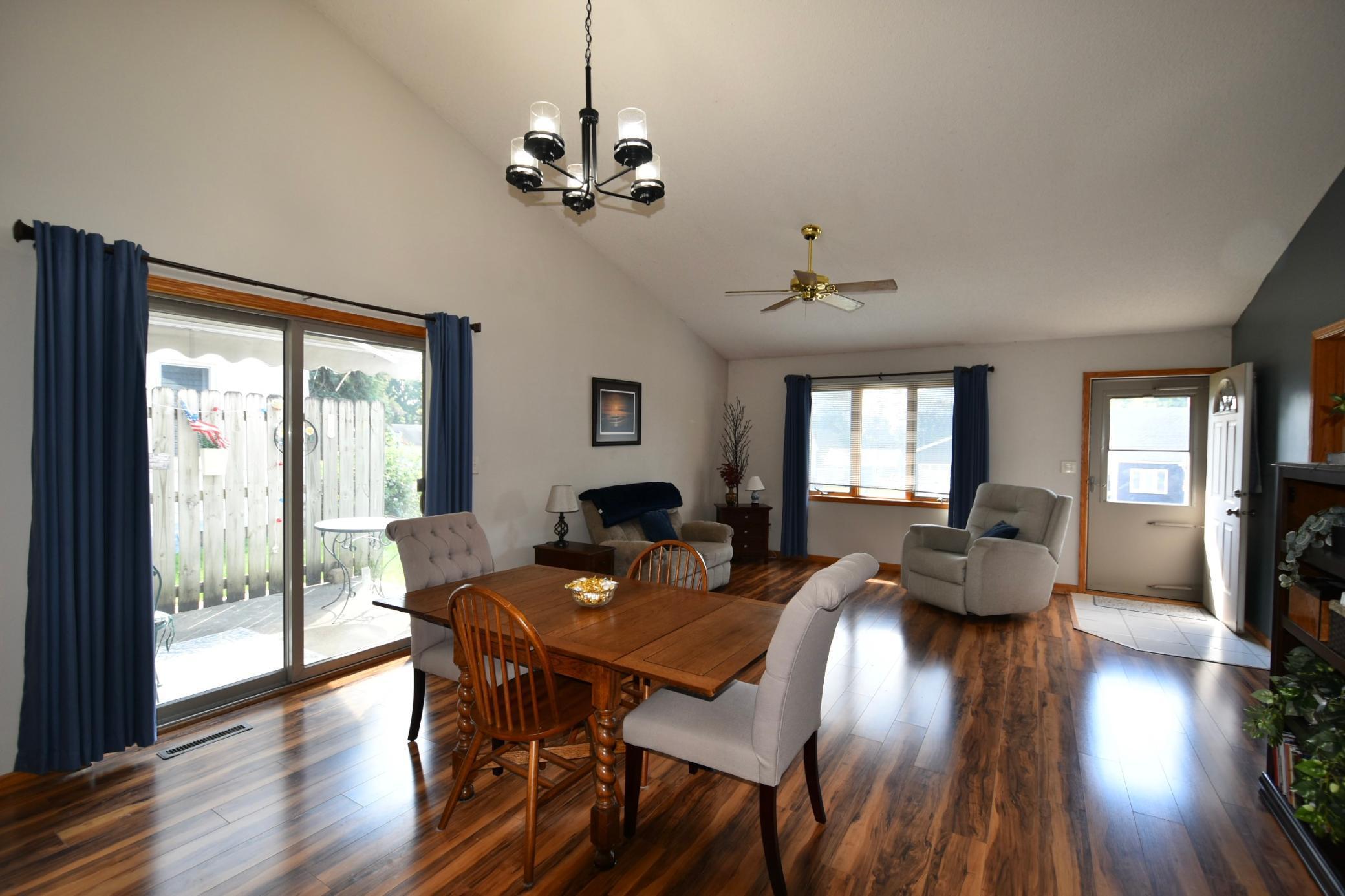 1055 South Main Street Zumbrota, MN 55992 - Photo 4 of 25