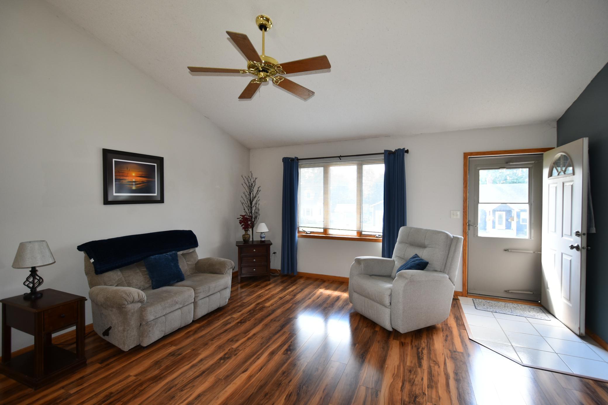 1055 South Main Street Zumbrota, MN 55992 - Photo 6 of 25